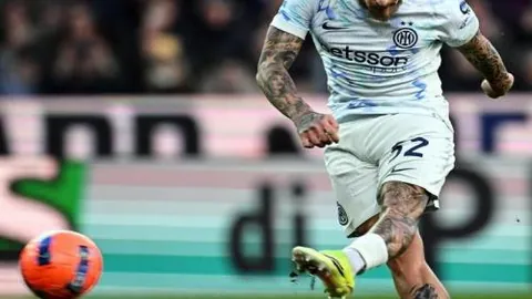 葡萄牙3-0大胜瑞典，C罗新冠缺席，若塔双响一传闪耀欧国联第4轮