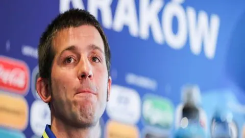 NBA：勇士败给热火86-112 巴特勒面对旧主贡献11分